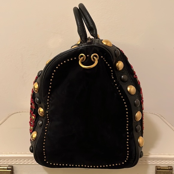 Rare Vintage Gucci Black Suede Bag - Picture 4 of 16